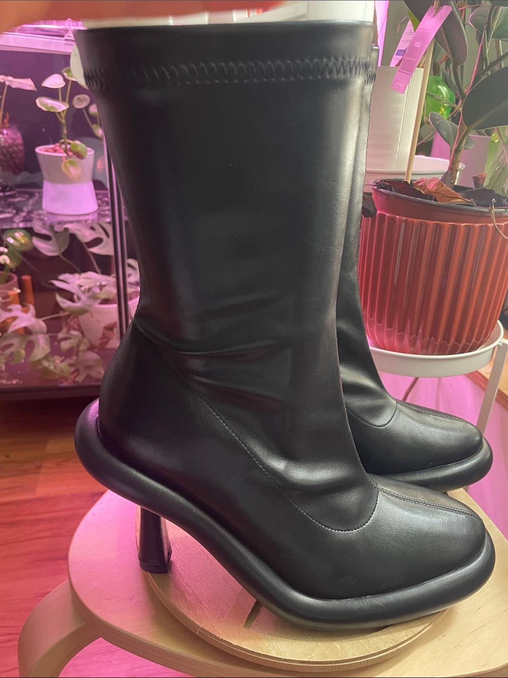 TARROW STILETTO PU BOOTIE